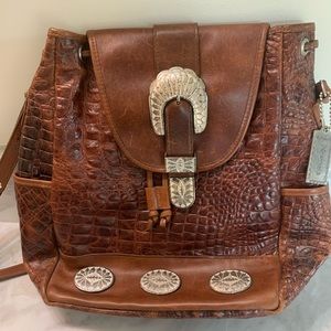 Gorgeous Vintage Navasota Bucket Bag